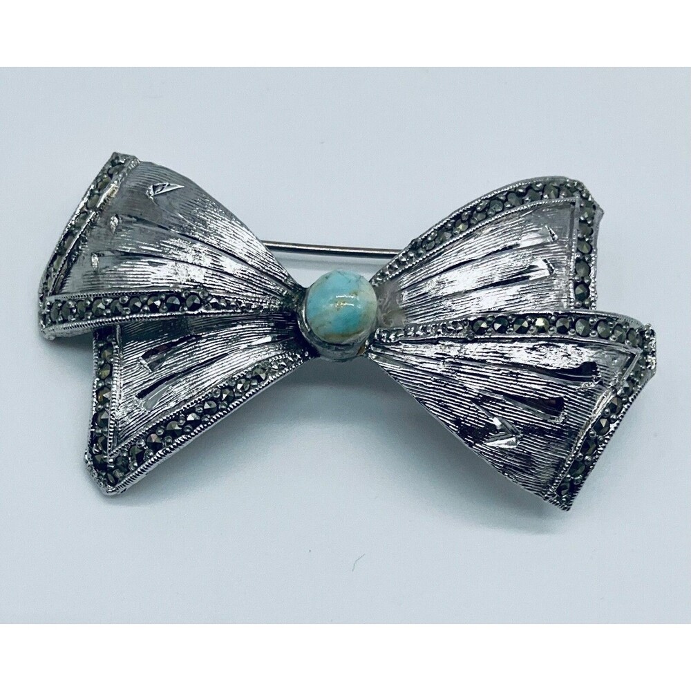 Sphinx Silver Tone Bow Faux Turquoise Brooch Pin Cabuchon Marcasite